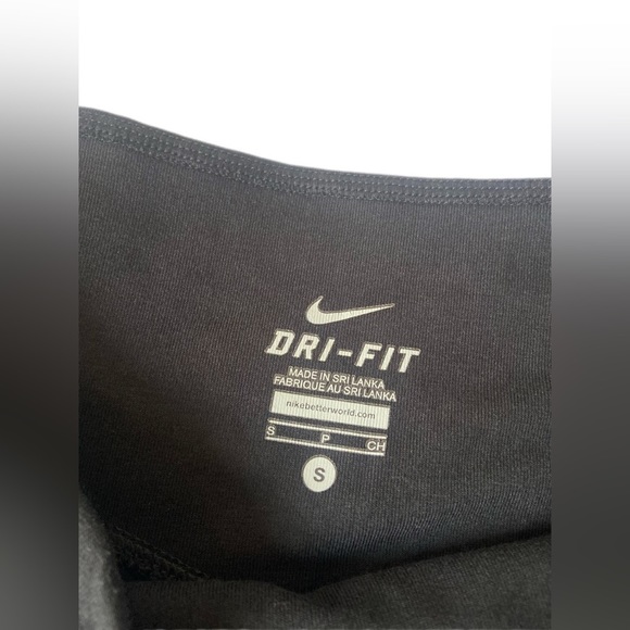 Nike Women’s Dri-Fit 3/4 Active Capri Flare Size:‎ Small - Picture 6 of 8
